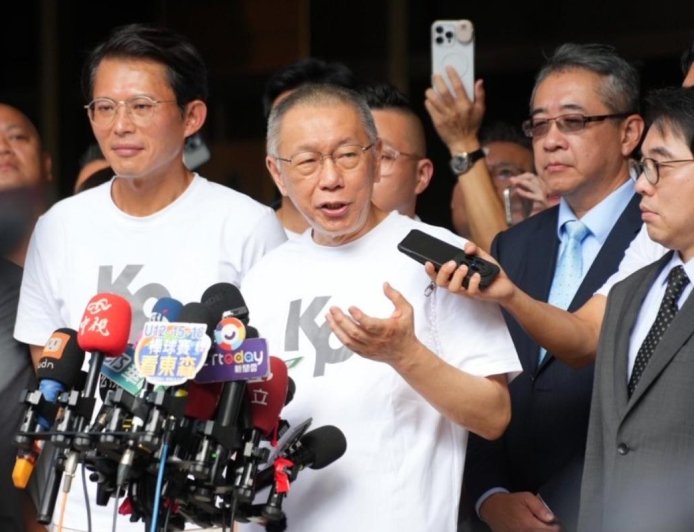 民眾黨「2年條款」有變數　柯文哲先專注官司黨務待決策