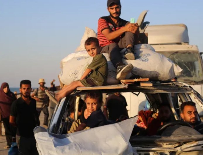 以色列加大轰炸力度，坦克深入加沙城