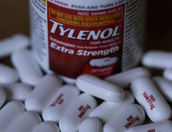 照此逻辑，我们也可以说“特朗普是导致自闭症的原因”