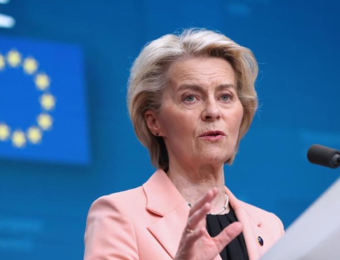 冯德莱恩：“两国方案”是解决加沙冲突唯一途径