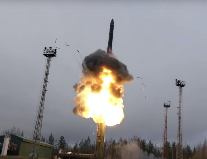 俄愿将军控条约再延一年，白宫：“听起来很不错”