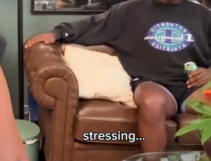 Bachelor’s Alexe Godin Pranks Andrew Spencer With a Tattoo of His Birthday