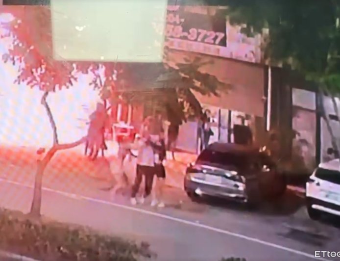 快訊/23歲男KTV前開槍狠殺陌生人 落跑後投案...殺人罪聲押