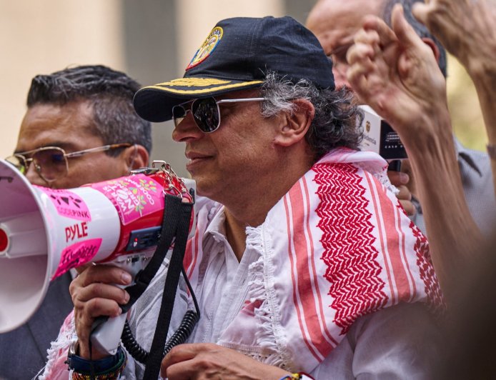 美国撤销哥伦比亚总统佩特罗的签证 理由其在纽约市行为“鲁莽”