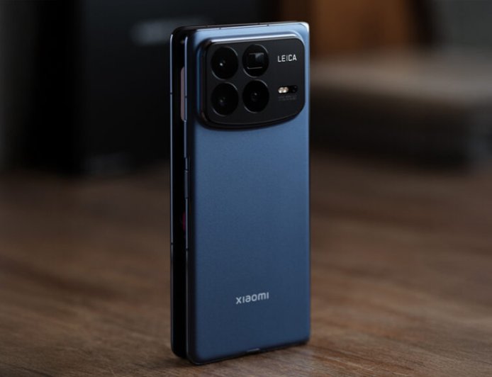 小米 17 Fold 折叠手机曝光：2 亿主摄、第五代骁龙 8 至尊版芯片，有望 2026 年 2 月发布