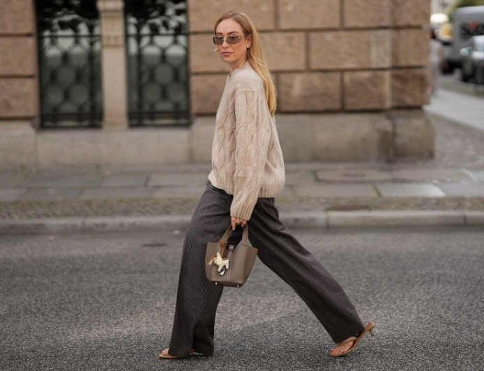 15 Luxe-Looking Sweaters That Nail Rich Mom-Style But Start at Just $10