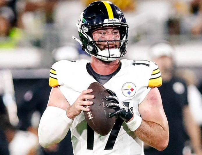 Steelers' Skylar Thompson robbed in Dublin, suffers minor injuries: report