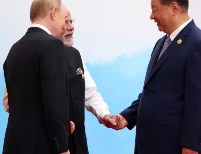 二级关税：特朗普惩罚印度和中国的新武器