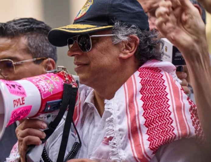 “我不在乎”: 哥伦比亚总统佩特罗驳斥美国签证被吊销一事