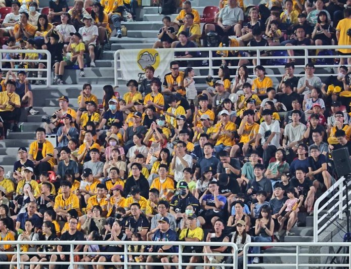 樂天主場大螢幕驚見兄弟球迷！　平野惠一直呼「很感動」