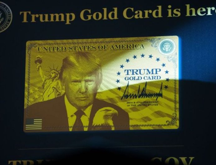 种族主义运动阻止印度人因签证费而返回美国