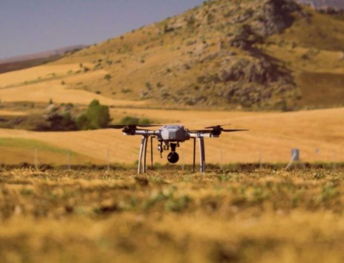 “无人机蜂群”:土耳其的协同空中作战系统已准备就绪