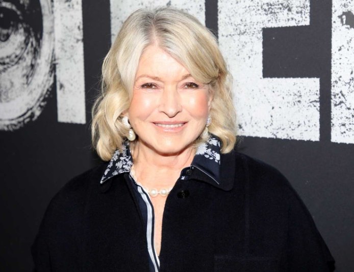 Copy the Comfy Girl Sneakers Martha Stewart Styled for Fall