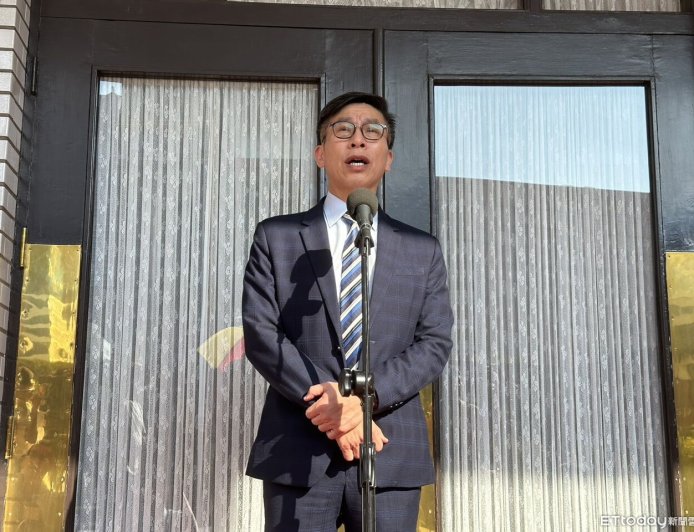 民代為詐領助理費頻傳拜會！藍喊「一定坐下談」　綠黨團：可通盤檢討