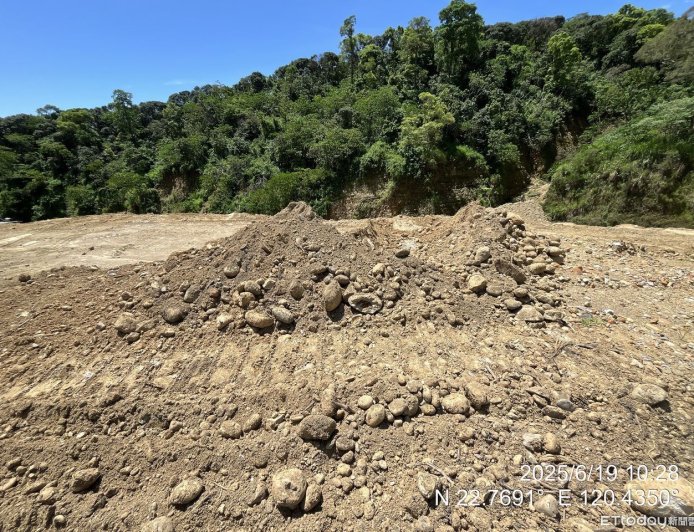 大樹統嶺山林遭剃頭光禿一片 2人聲押1人竟是前檢察官