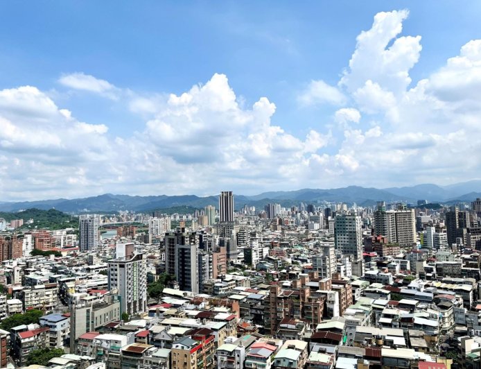 暑假結束+新青安鬆綁 房市交易量連二月小幅回升 年、月雙增