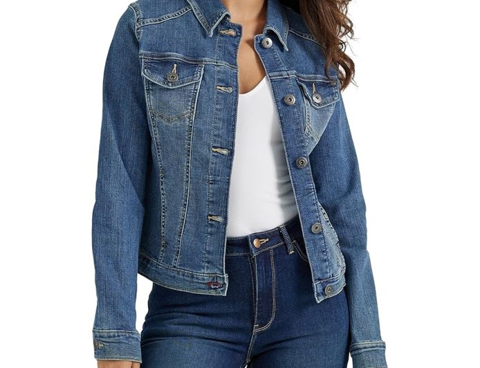 Julianne Moore Gave This Fall Jacket Staple a Fresh Look — Snag her Style for $51!