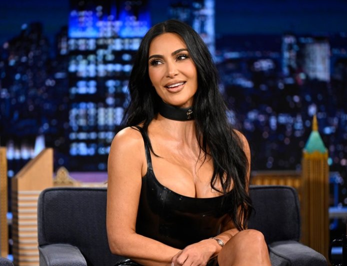 Kim Kardashian says someone 'extremely close' to her put out a hit on her life