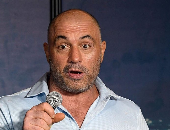 Rogan calls out media for fussing over Jimmy Kimmel as UK govt arrests people for online speech