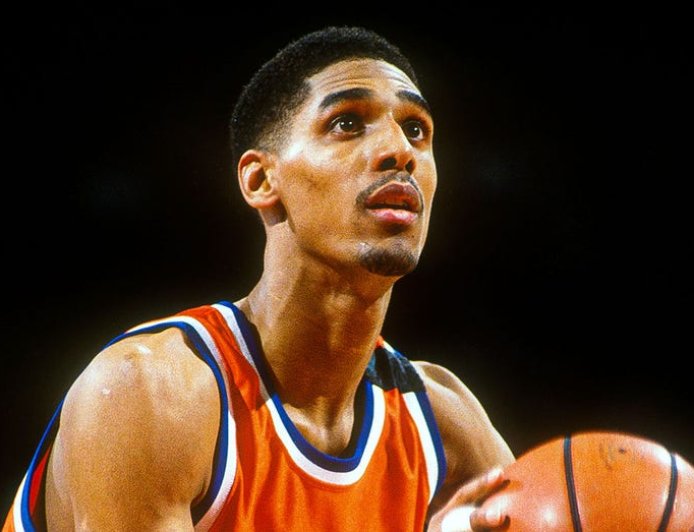 Lawrence Moten, Syracuse legend and all-time leading scorer, dead at 53
