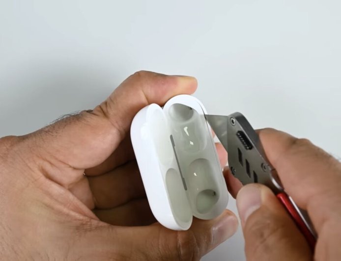 0分!AirPods Pro 3拆解難度堪比地獄 被判「完全無法維修」