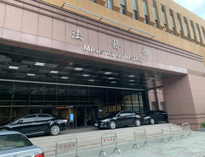 毒防條例修法挨轟草率!法務部強勢反擊:決心打毒不變、別曲解
