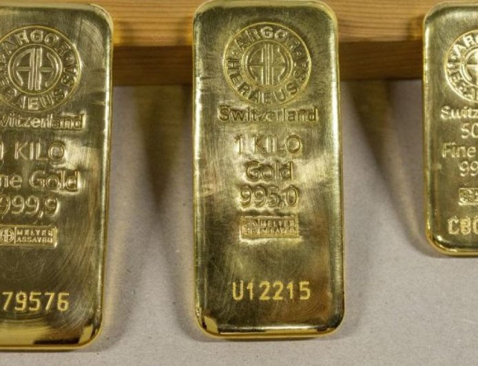 美国降息预期推动金价接近历史高点
