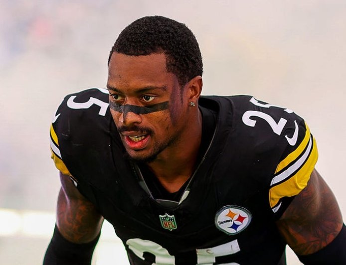 Steelers safety DeShon Elliott tells NFL to 'count your f---- days' after uniform fine