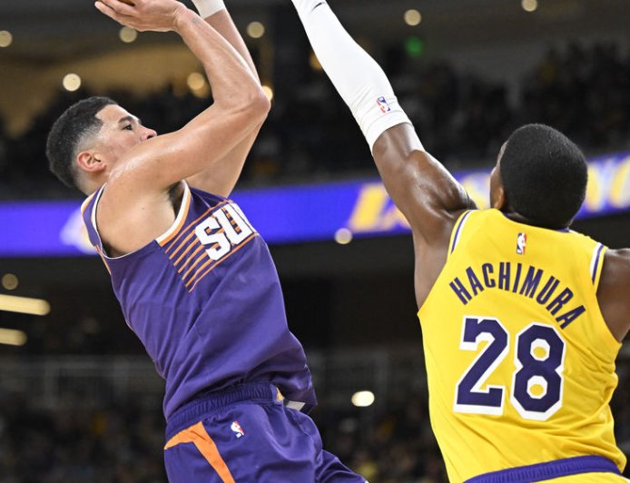 湖人熱身賽首戰22分慘敗　太陽布克轟24分7助攻領軍大勝