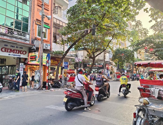 帶爸媽出國自由行不踩雷 越南河內親身經驗整理必備攻略