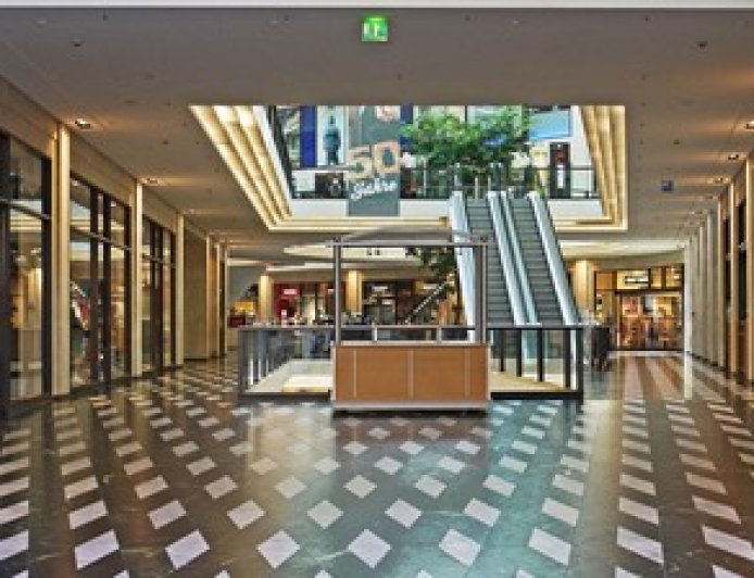 大品牌退潮!美購物中心店面空置率近6% 反成小店面搶進機會