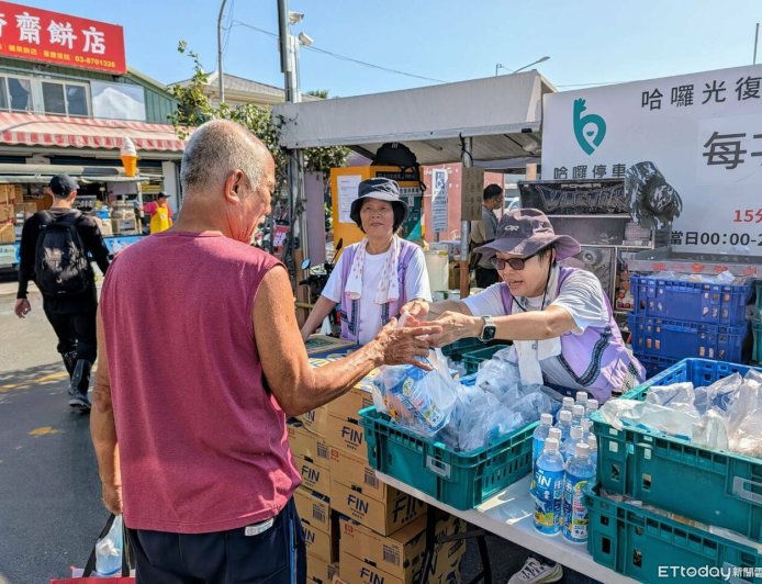 感謝鏟子超人+志工!中秋連假3萬份早午餐送災區 超商暖心支持