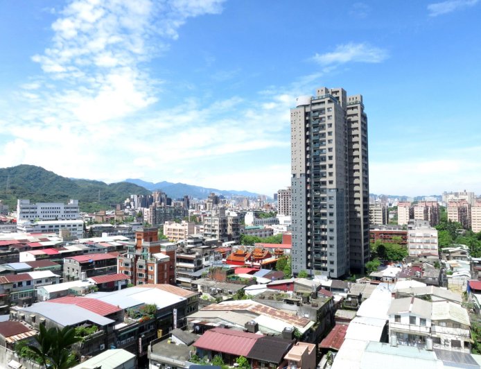 2025Q3政大永慶即時房價指數下跌　台中以南三都指數季跌幅皆超過3%