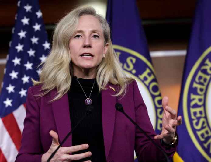 Spanberger refuses to urge Jay Jones to exit race, dodges questions after ‘two bullets’ texts