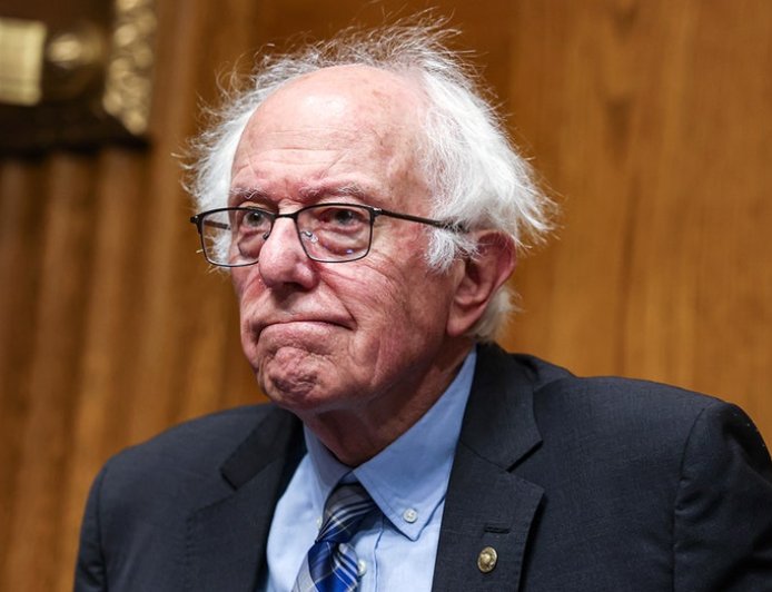 Bernie Sanders mocks female Republican governors in attack against Democrats' identity politics