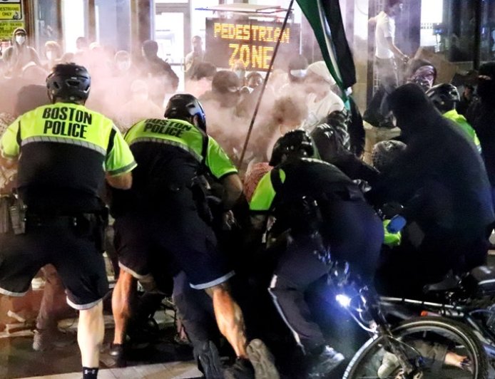 Pro-Palestinian agitators hit with felony 'promotion of anarchy' charges after riot in Dem-run city: officials