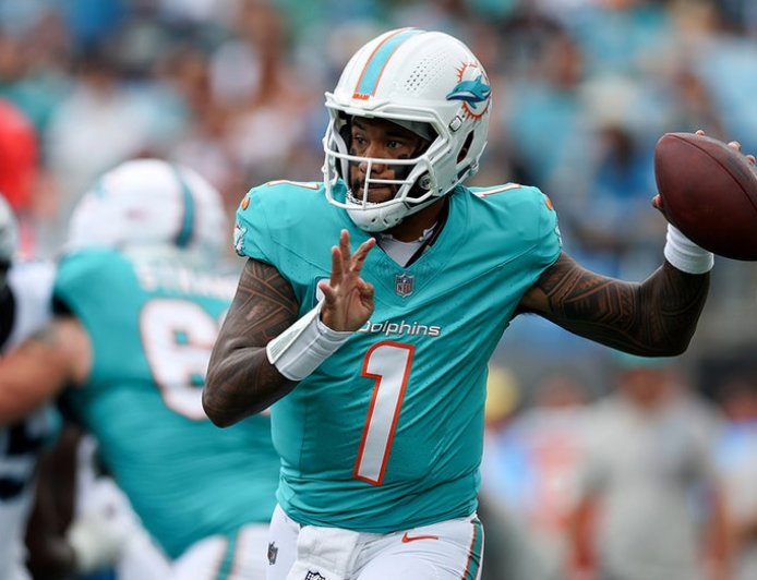 Dolphins' Tua Tagovailoa explains how he tunes out noise and criticism