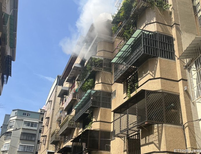 高雄公寓火警疑遭縱火!鄰居揭「有聽見吵架聲」 屋主就醫封口