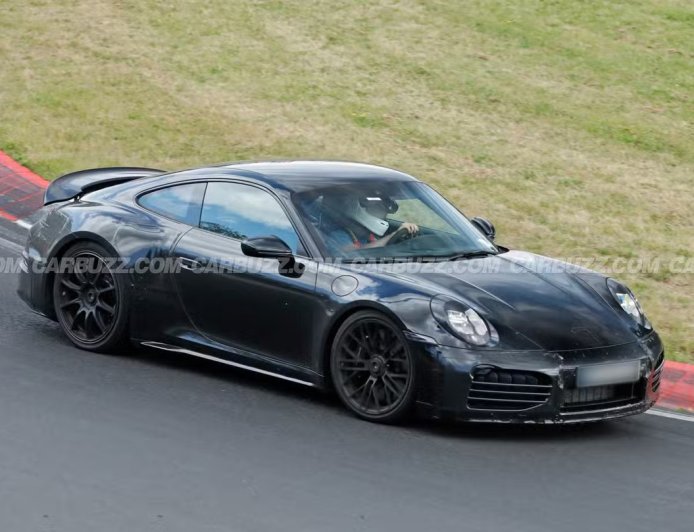 低调美学:保时捷 911 Turbo Touring 原型车现身纽北