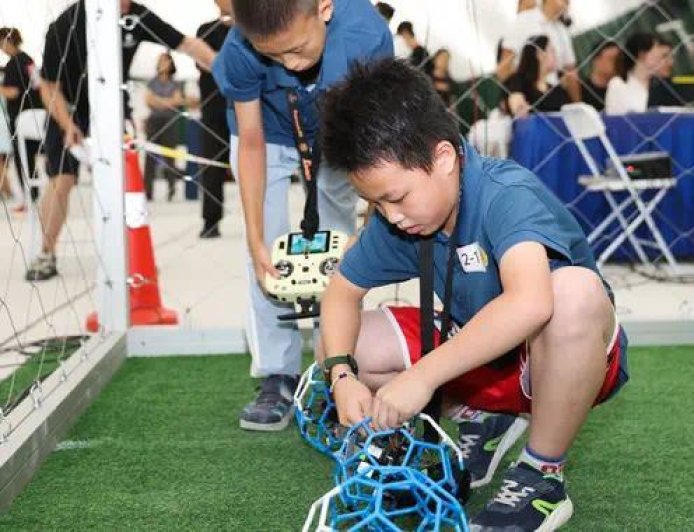 科技与体育的碰撞，2025年世界无人机足球锦标赛定档11月