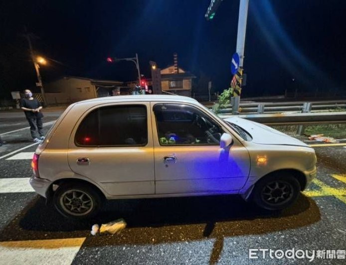 花蓮機車擦撞自小客!噴飛驚悚畫面曝光 騎士昏迷急送醫