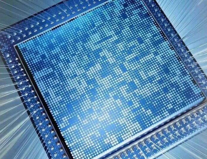南大团队研发出全新模拟存算一体芯片，创下模拟向量-矩阵乘法运算精度的最高纪录