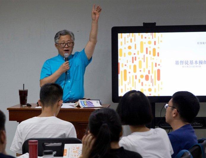 Chinese underground church pastor, father of US citizens, detained by authorities, family says