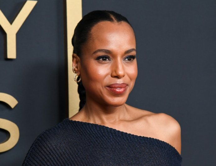 Kerry Washington Is a Fan of This $20 Facial Mist That 'Keeps You Glowing' All Day