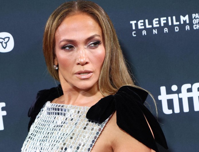 Jennifer Lopez Sits Down With Her Biggest Critic And Keeps It Classy