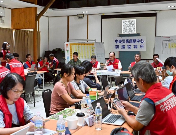 花蓮縣府貼文替水電志工群組喊解散　引立委林楚茵與議員胡仁順輪番痛批