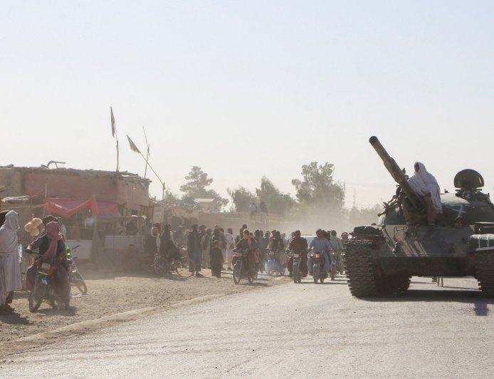 尽管停火延长，巴基斯坦和阿富汗之间仍发生冲突和指责