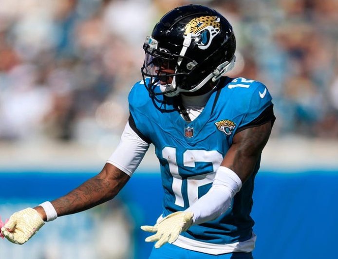 Jaguars' Travis Hunter surprisingly lands on injured reserve; coach noncommittal about return for this season