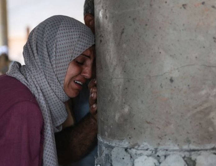 如何利用“欺诈性”心理学作为武器来压迫人民并为暴政辩护？