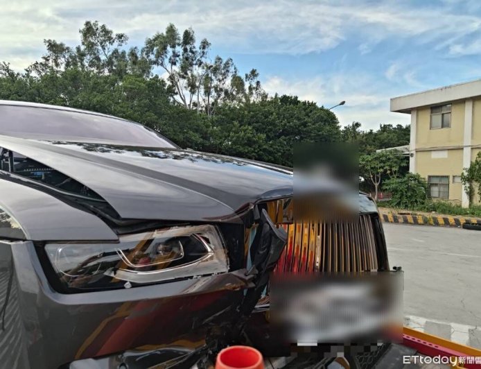 國道連環撞「勞斯萊斯車頭毀了」!3車駕駛酒測值均為0